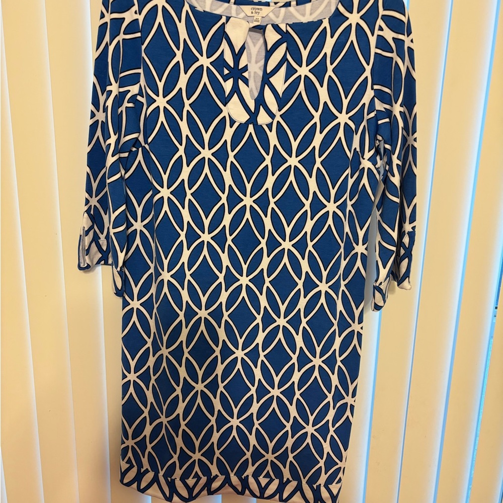 Crown & Ivy Blue and White Patterned Dress